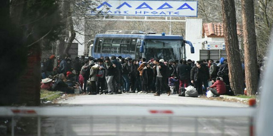 ΕΥΡΩΠ. ΕΠΙΤΡΟΠΗ: Η Τουρκία έστειλε 12.000 μετανάστες τον Φεβρουάριο στα ελληνοτουρκικά σύνορα