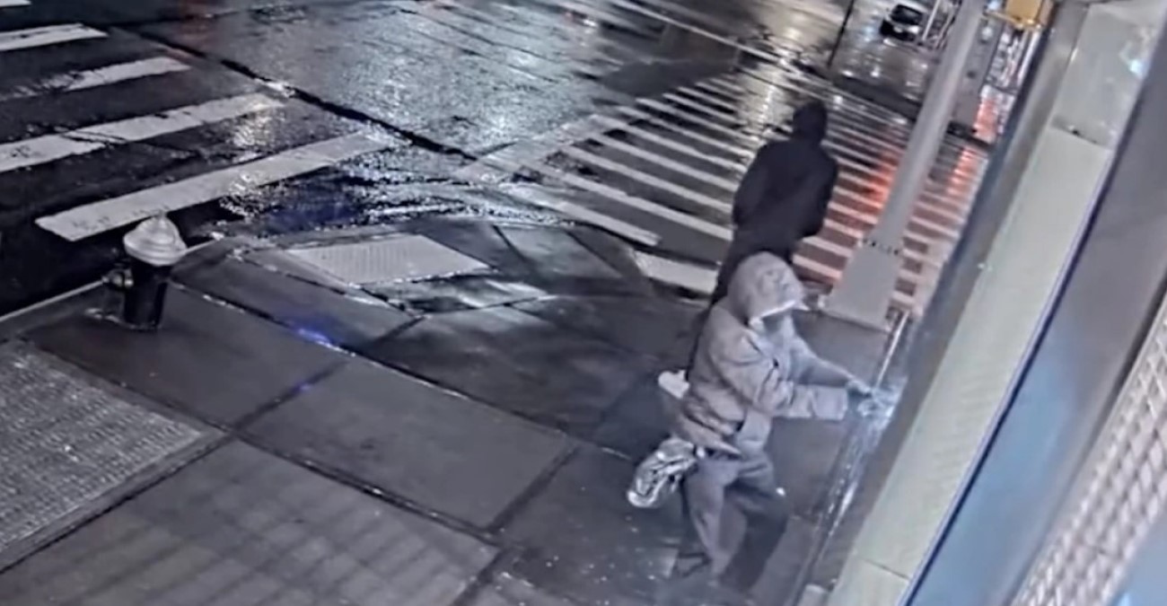 Νέα Υόρκη: Εισβολή κλεφτών σε κατάστημα – Άρπαξαν οκτώ τσάντες αξίας 242.000 δολαρίων - Δείτε βίντεο
