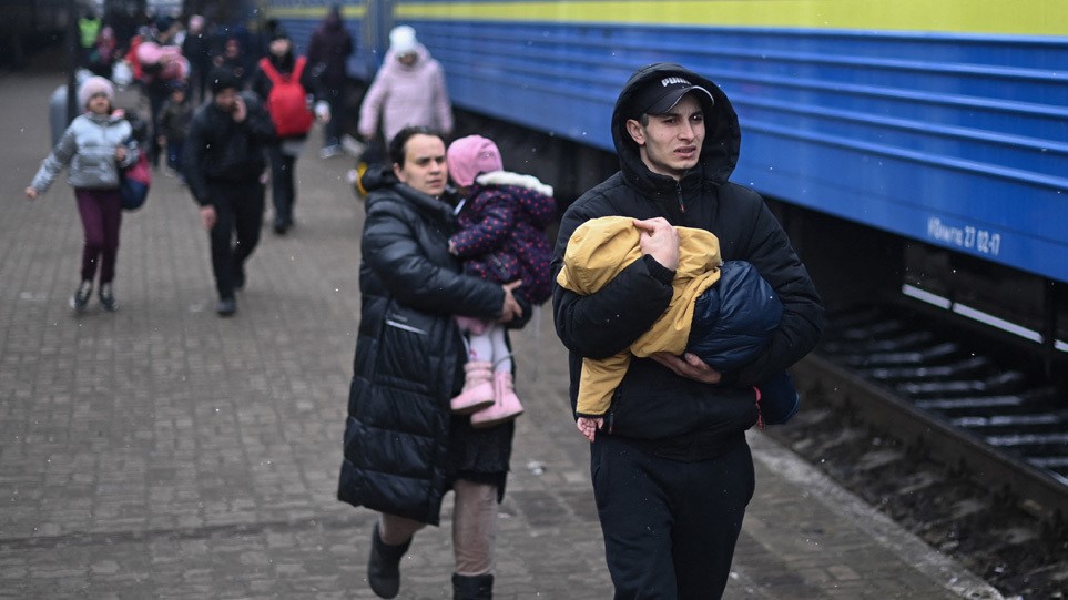 Ουκρανία: Αναμένουν θετικές εξελίξεις στην απομάκρυνση αμάχων από τη Μαριούπολη