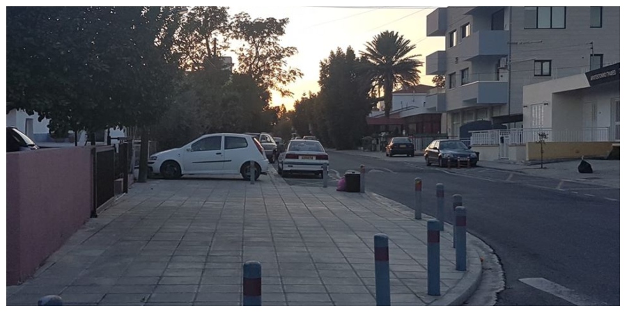 Μυαλό δεν βάζουν οι Κύπριοι: Παραπληγικός δε μπορούσε να βγει βόλτα στη Λευκωσία - Τα πεζοδρόμια γεμάτα αυτοκίνητα -ΦΩΤΟΓΡΑΦΙΑ&VIDEO