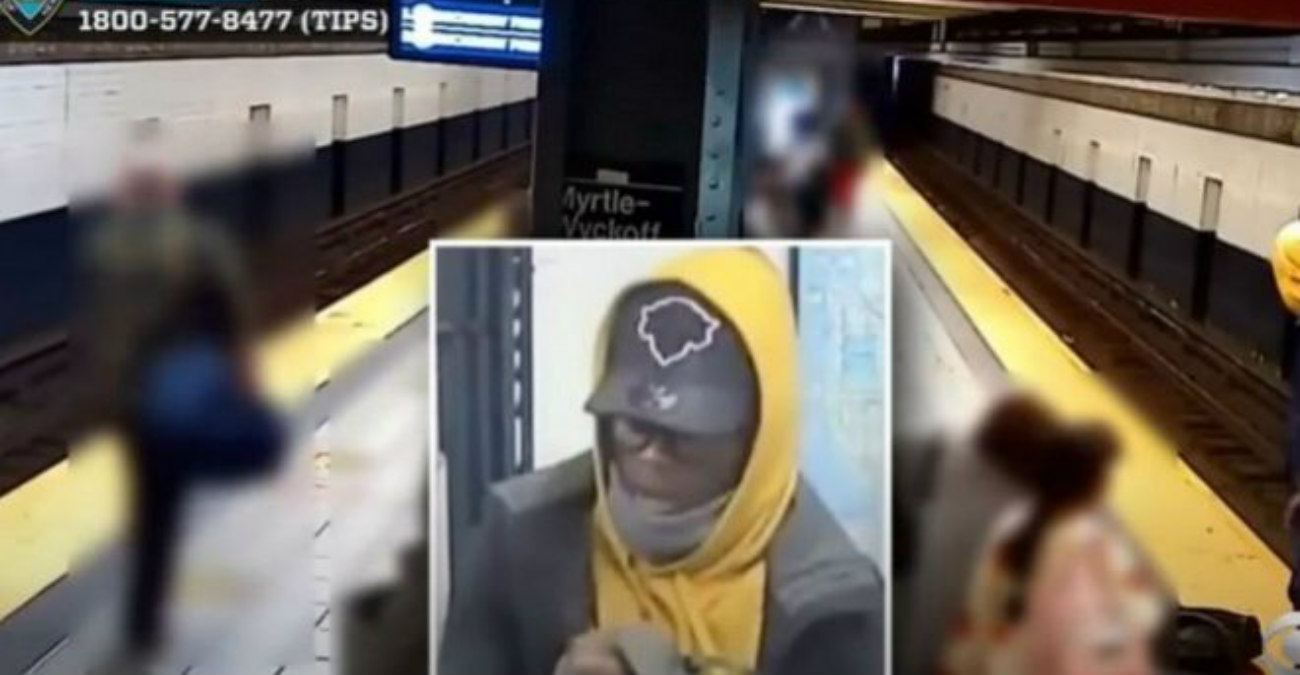 Απίστευτο βίντεο στις ΗΠΑ: Άνδρας παίρνει φόρα και σπρώχνει ανυποψίαστο 32χρονο στις γραμμές του μετρό
