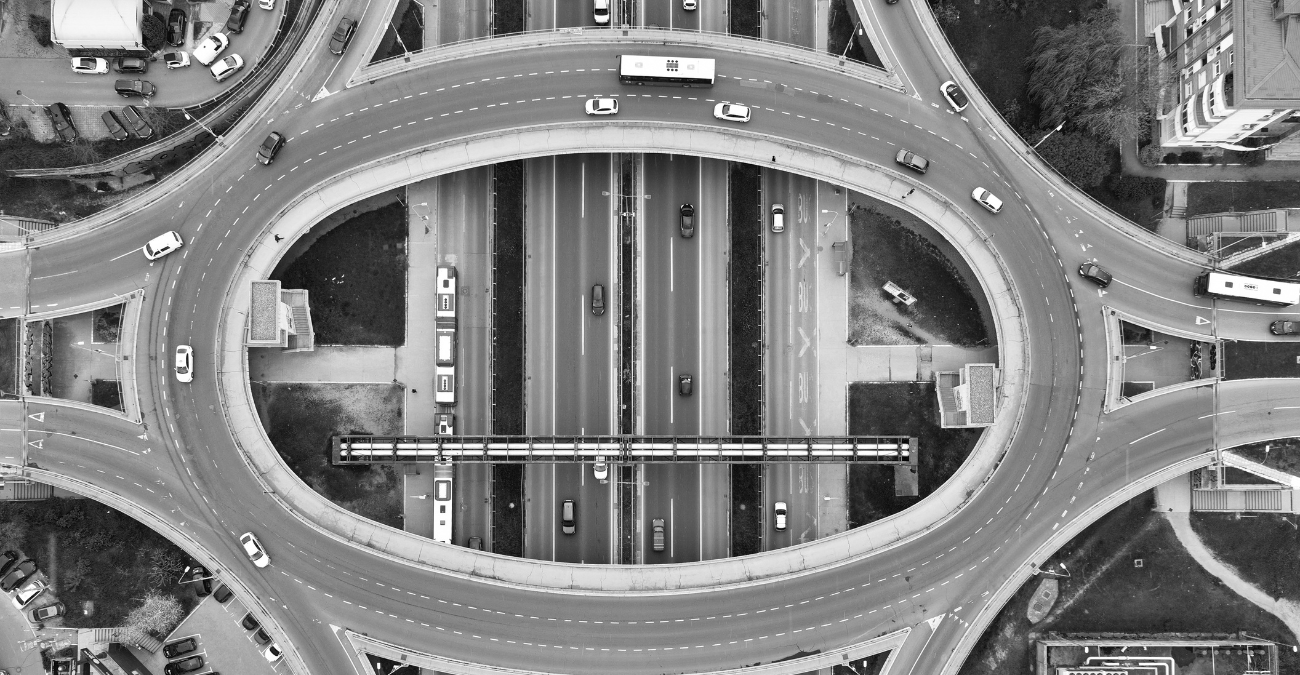 Έντονες αντιδράσεις για τα φώτα στο roundabout του Νοσοκομείου: «Είναι επικίνδυνα»