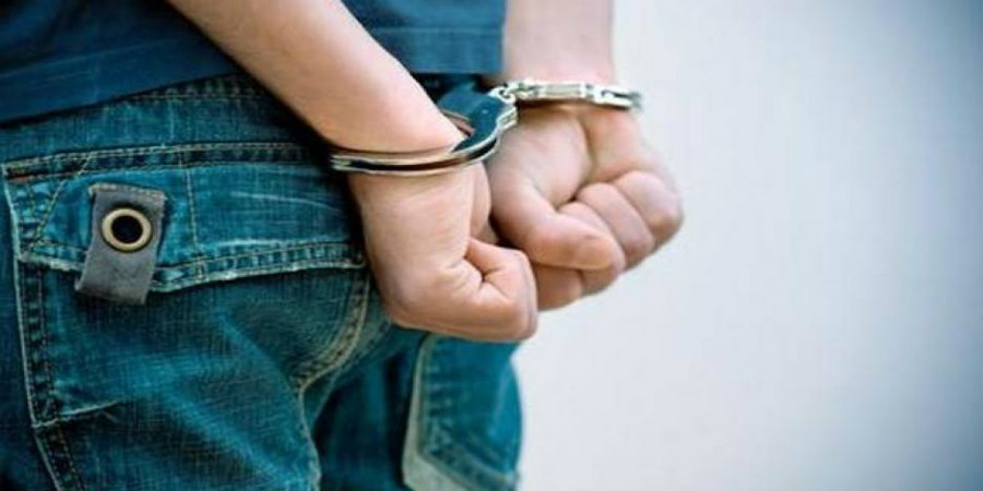 Τέταρτη σύλληψη για παράνομη κατοχή ναρκωτικών - Υπό εφταήμερη κράτηση άλλοι τρεις