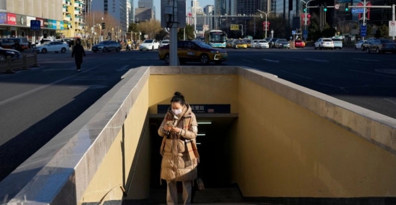 «Πέθανες;»: Η viral εφαρμογή για τους μοναχικούς που «σπάει ταμεία» στην Κίνα