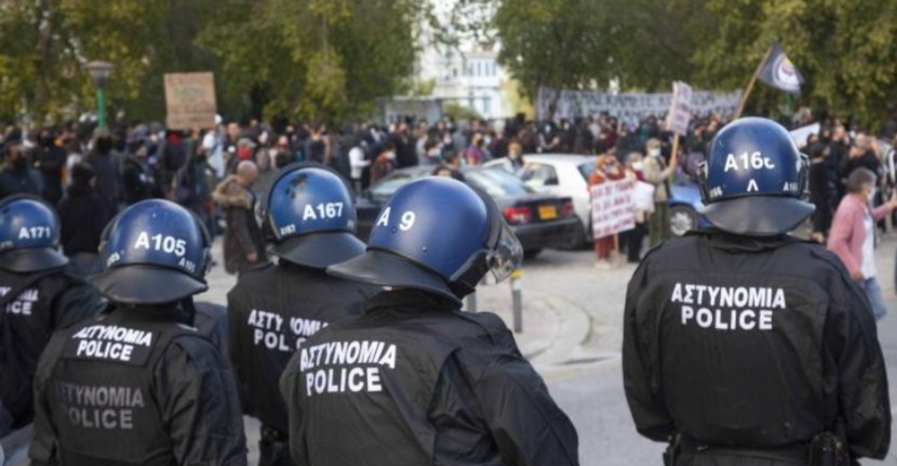 Στο μικροσκόπιο της ΑΑΔΙΠΑ η Αστυνομία – Έρευνα για τα επεισόδια έξω από το ΥΠΕΞ