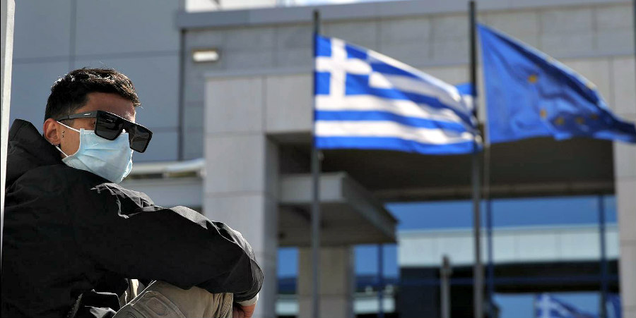 Ανησυχία για τα αυξανόμενα κρούσματα - Νέα μέτρα για την αντιμετώπιση του κορωνοϊού στην Ελλάδα 