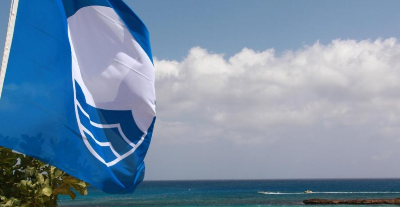 Αυτές είναι οι 46 παραλίες της Κύπρου με Γαλάζια Σημαία για το 2026 – Δείτε τη λίστα