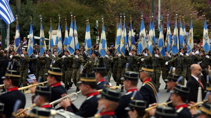 Μεγαλειώδης η στρατιωτική παρέλαση στην Αθήνα - ΦΩΤΟΓΡΑΦΙΕΣ