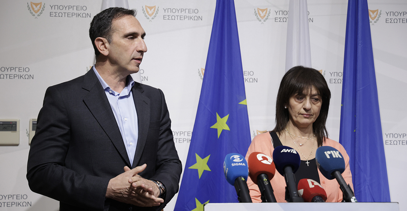 Υπουργός Εσωτερικών: «Ο αριθμός των καταφυγίων καλύπτει το 45% του πληθυσμού»