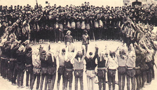 1915: Η λύσσα του νεοτουρκικού εθνικισμού αποφασίζει να εξαφανίζει το «ξενικό στοιχείο»