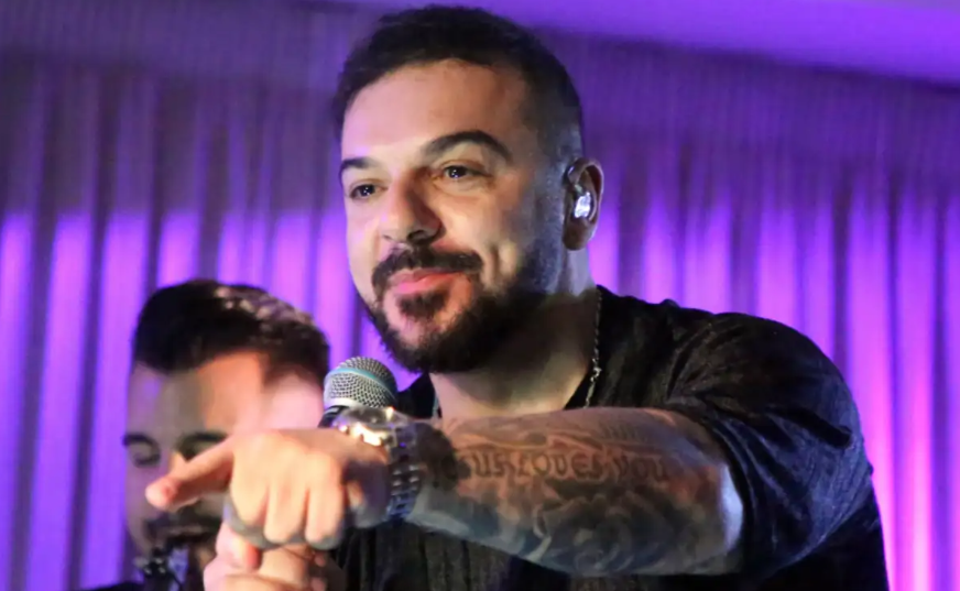 Τριαντάφυλλος: Η αποκάλυψη για τον χωρισμό από τη Δήμητρα Σιαμπάνη – «Έχουμε χωρίσει τρία χρόνια, όλα τα λάθη στον γάμο μας είναι δικά μου»