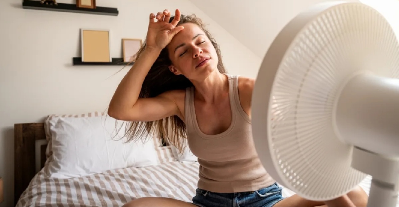 10 tips για να καταφέρετε να κοιμηθείτε όταν η ζέστη γίνεται εφιάλτης
