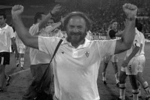 Στα «μαύρα» το Κυπριακό ποδόσφαιρο: Τα «αντίο» των ομάδων στον Δρ. Σεργίου