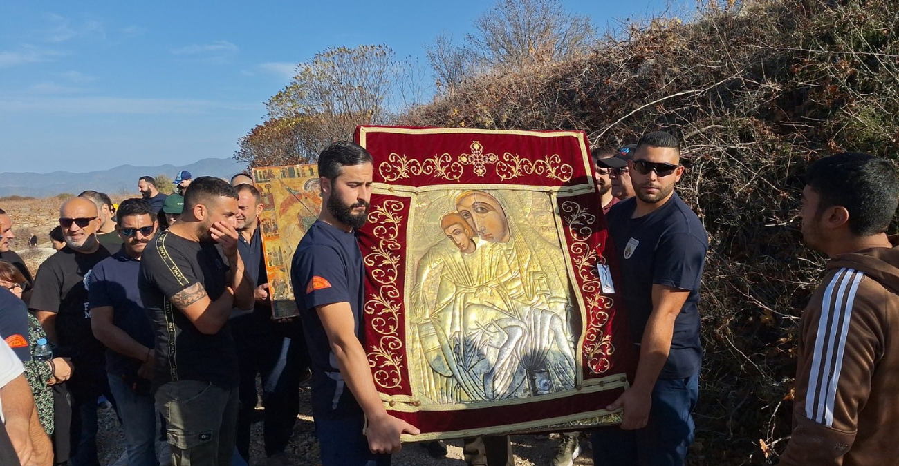 Απίστευτες εικόνες στην Πάφο: Πιστοί περπάτησαν 12 χιλιόμετρα κάνοντας δεήσεις και ζητώντας από τον Θεό… βροχή