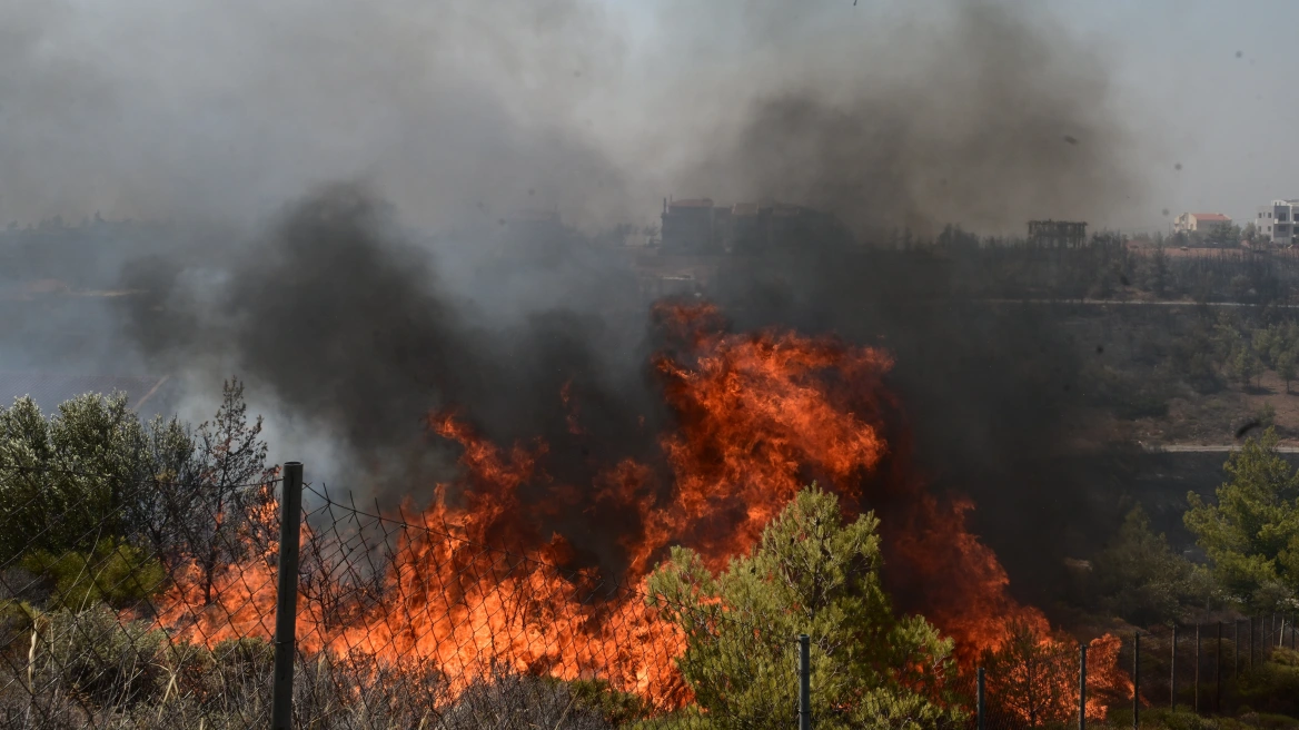 Ανάλυση Sky News: Πώς η κλιματική αλλαγή οδηγεί σε ακραίες πυρκαγιές στην Ελλάδα