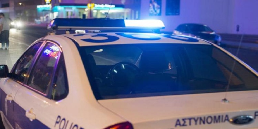 Τροχαίο ατύχημα με κλοπιμαίο όχημα στην Πάφο - Το έβαλε στα πόδια ο οδηγός