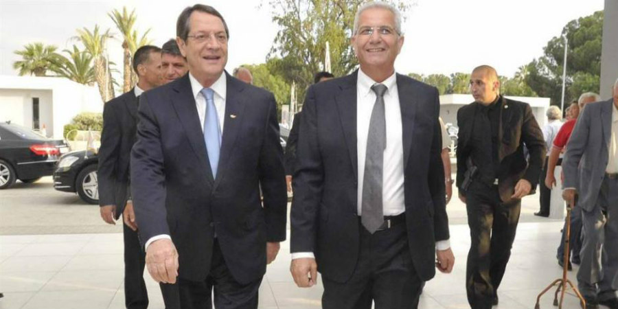 Μαζί στην Ελλάδα ο Πρόεδρος με Άντρο Κυπριανού - Βλέπουν Κυριάκο Μητσοτάκη 