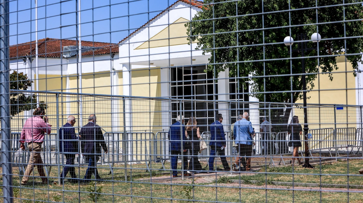 Νέα ένταση στη δίκη για τα Τέμπη: Διακοπή μετά από φραστικό επεισόδιο ανάμεσα στον Νίκο Πλακιά και συνήγορο υπεράσπισης