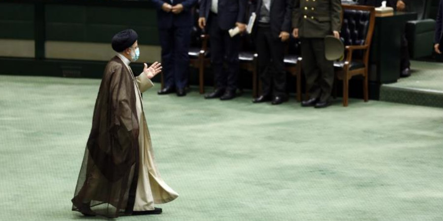 Ιράν: Ο πρόεδρος της χώρας υπόσχεται ανάσταση της οικονομίας