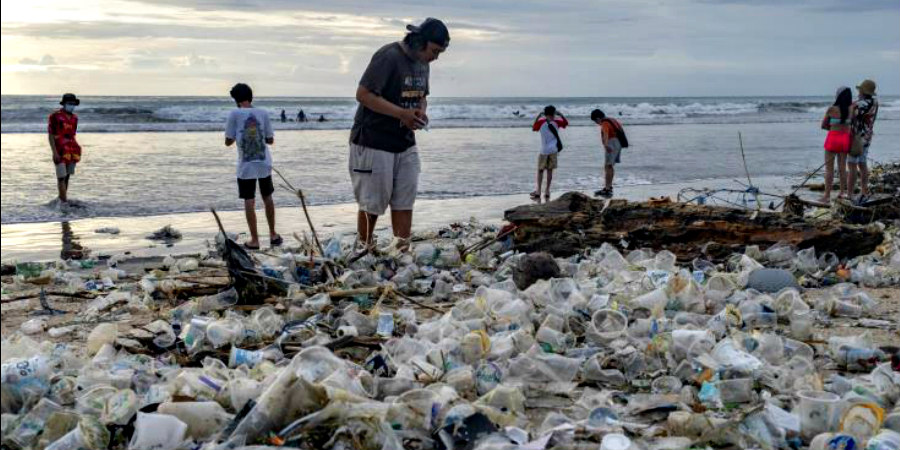 Το 2021 η χρονιά για μείωση του πλαστικού λένε οι διοργανωτές του ''Keep our Sand and Sea Plastic Free'' 