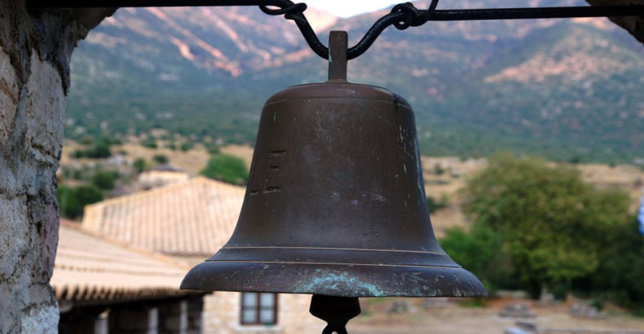 Απίστευτο περιστατικό: Έκλεψαν καμπάνα από εξωκλήσι στη Πάφο – Δείτε βίντεο