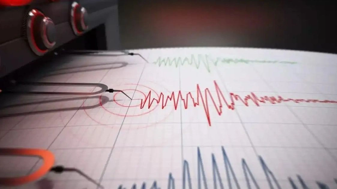 Ισχυρός σεισμός 6,7 Ρίχτερ στην Ιαπωνία – Προειδοποίηση για τσουνάμι ενός μέτρου