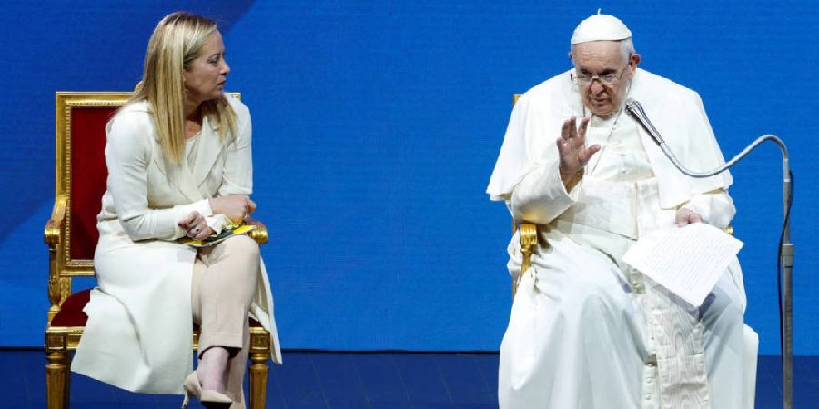 Προειδοποιεί ο πάπας Φραγκίσκος: «Τα κατοικίδια δεν πρέπει να αντικαθιστούν τα παιδιά» - Σε δημογραφική κρίση η Ιταλία