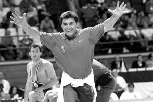 Θρήνος στον ελληνικό αθλητισμό – «Έφυγε» ο Ολυμπιονίκης Μπάμπης Χολίδης