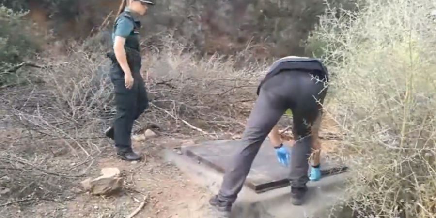 Έκρυψαν την «πραμάτεια» τους στα χωράφια – Άναυδοι οι αστυνομικοί – VIDEO
