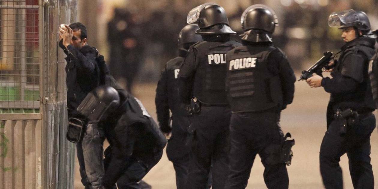 Δύο νεκροί στο Παρίσι σε ανταλλαγή πυροβολισμών αστυνομικών με επιβάτες αυτοκινήτου