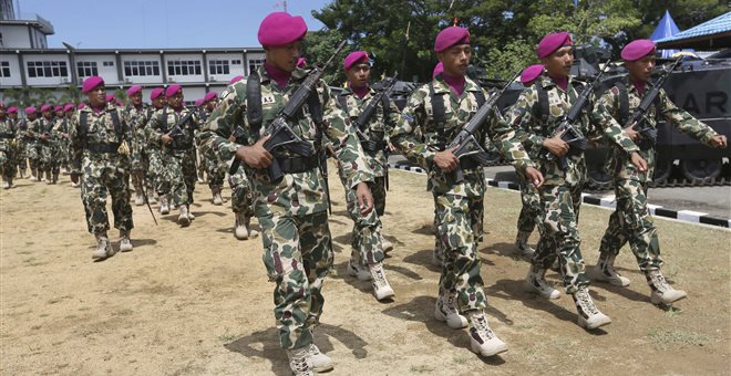 ΙΝΔΟΝΗΣΙΑ: Εντολή στον στρατό να πυροβολεί όποιον κάνει πλιάτσικο  