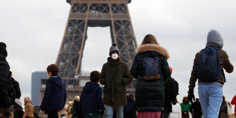 Κορωνοϊός: Προειδοποίηση για «νέο κύμα» στη Γαλλία - Σχεδόν 400 θάνατοι σε μια εβδομάδα