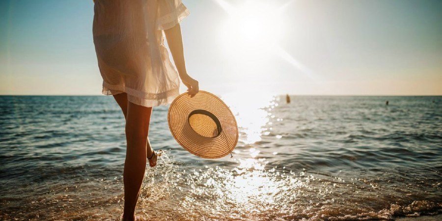 Πήγε παραλία και της βγήκε ξινό – Της έκλεψαν δύο τσάντες – Έχασε αντικείμενα συναισθηματικής αξίας και χρήματα