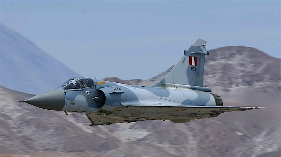 Περού: Μαχητικό αεροσκάφος Mirage 2000 χάθηκε από τα ραντάρ