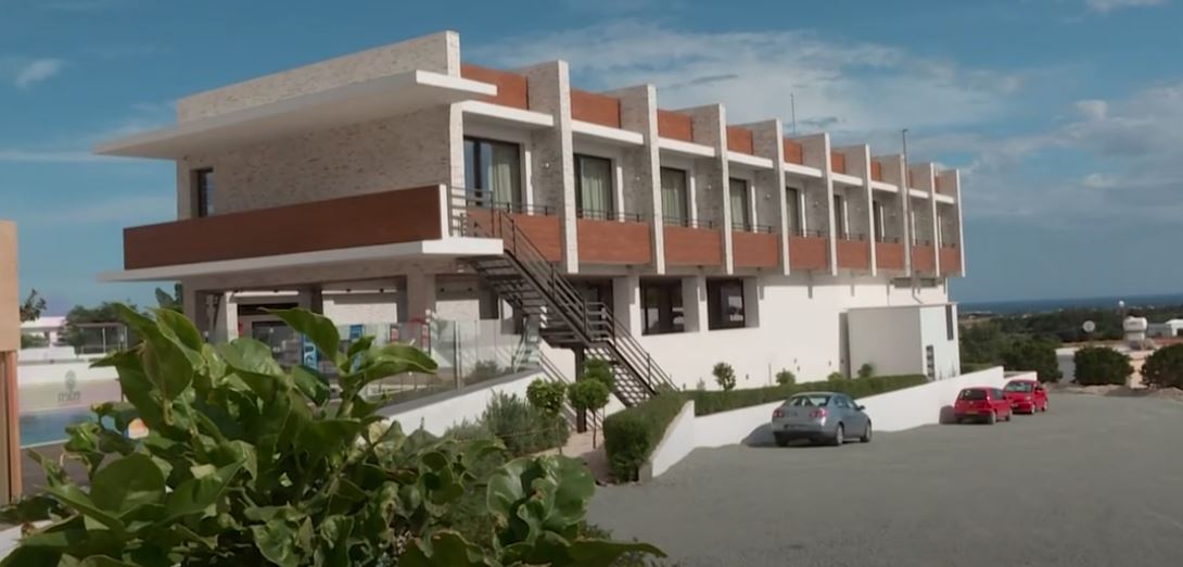 Eden Resort: Η τελευταία πύλη πριν την 'απελευθέρωση' από τον κορωνοϊό - VIDEO