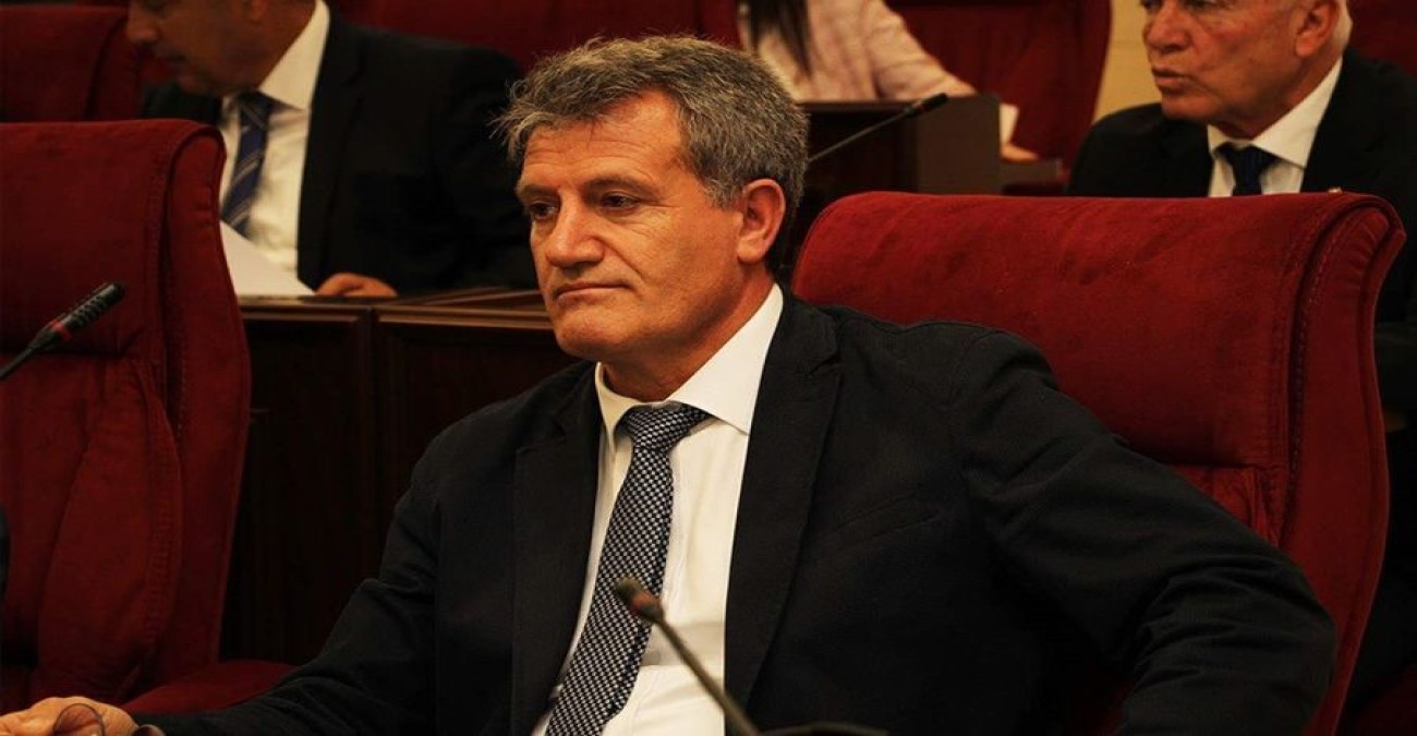 Αρικλί: Προαναγγέλλει «Ψήφισμα» στη «βουλή» για λύση «δύο κρατών» 