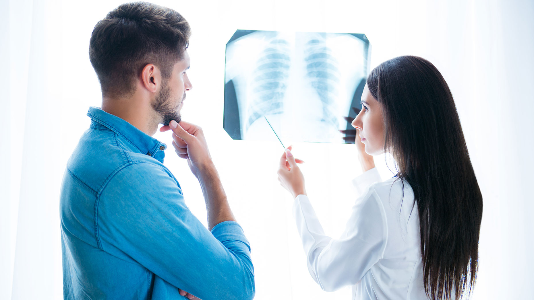 Καρκίνος Πνεύμονα: Η ελάχιστα επεμβατική χειρουργική που σώζει
