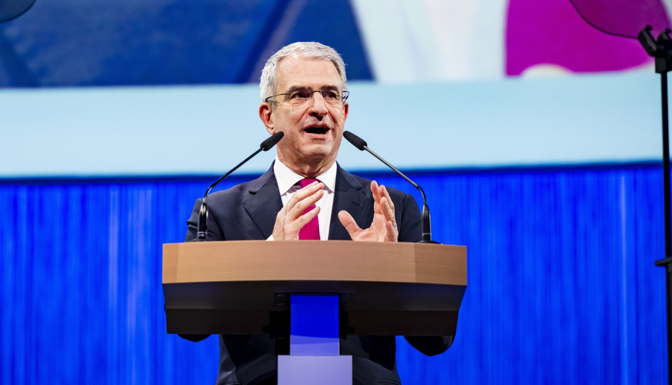 Το παρασκήνιο της απόλυσης του CEO της Nestle για ανάρμοστη ερωτική σχέση: Τον κατήγγειλε η ερωμένη του αφού τον έπιασε σε ξενοδοχείο με υφισταμένη του!