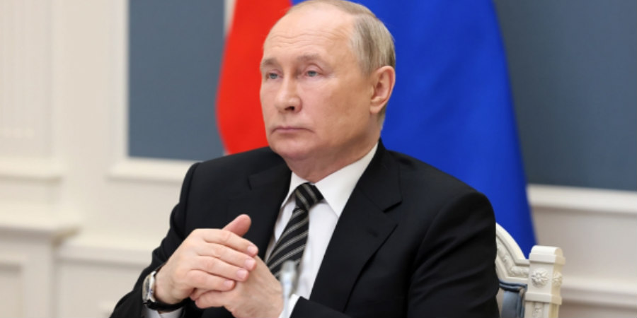 Ο Πούτιν «χάνει την όρασή του» και «οι γιατροί του δίνουν το πολύ 3 χρόνια ζωής» λέει στέλεχος της FSB