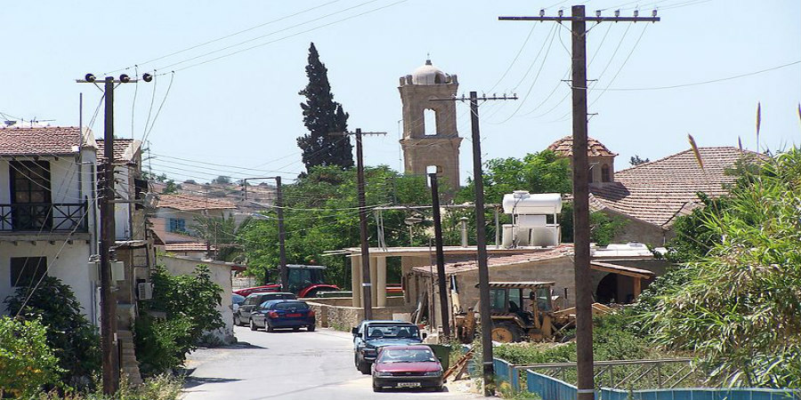 ΚΥΠΡΟΣ: Το χωριό με τους 400 κατοίκους και 300χιλ. xρέος- Κάνουν ότι θέλουν υπό καθεστώς τρόμου 