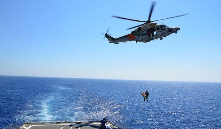 Στήθηκε επιχείρηση αεροδιακομιδής – Ασθενής από πλοίο μεταφέρθηκε σε νοσοκομείο - Ενεργοποιήθηκε το «Νέαρχος»   