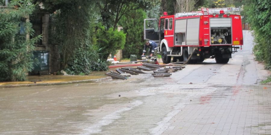 ΚΥΠΡΟΣ: Έτρεχε η Πυροσβεστική λόγω της βροχόπτωσης