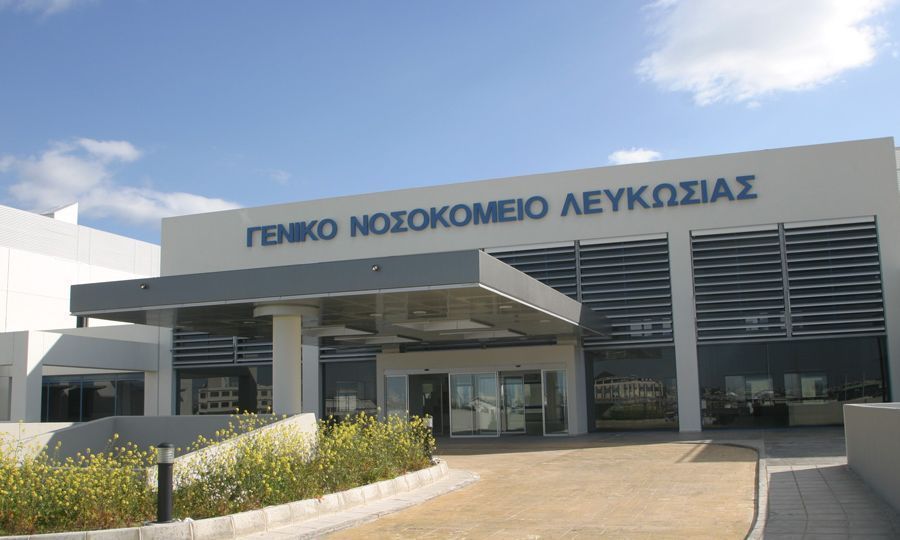 Οργισμένη καταγγελία μητέρας στο «Τ» κατά του ΓΝ Λευκωσίας - Παιδοχειρουργός έδινε οδηγίες από το τηλέφωνο για ράψιμο παιδιού