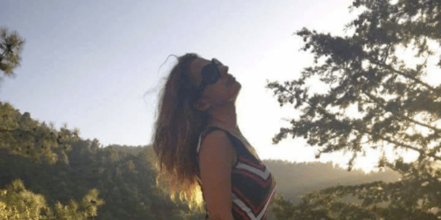 Κύπρια ηθοποιός έμεινε άνεργη και ρίχνει τα καρφιά της -  ΦΩΤΟΓΡΑΦΙΑ