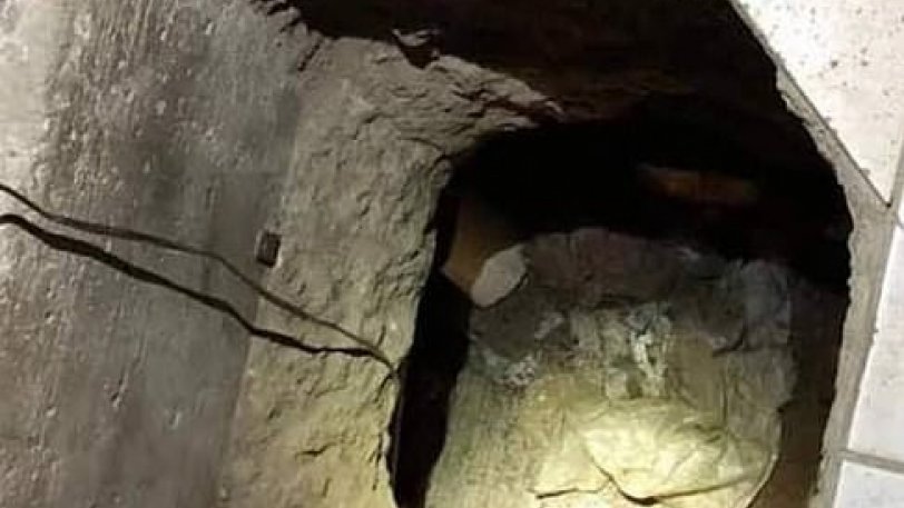 Μερακλής είχε σκάψει τούνελ για να πηγαίνει κρυφά στο σπίτι της ερωμένης του