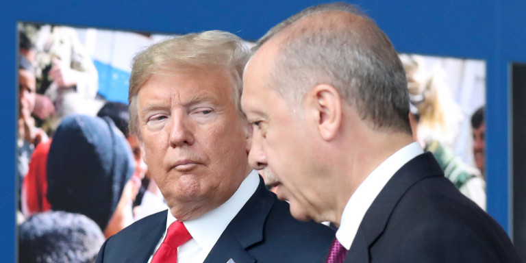 Τηλεφωνική επικοινωνία Τραμπ-Ερντογάν για τους S-400: Τι πρότεινε ο Τούρκος πρόεδρος