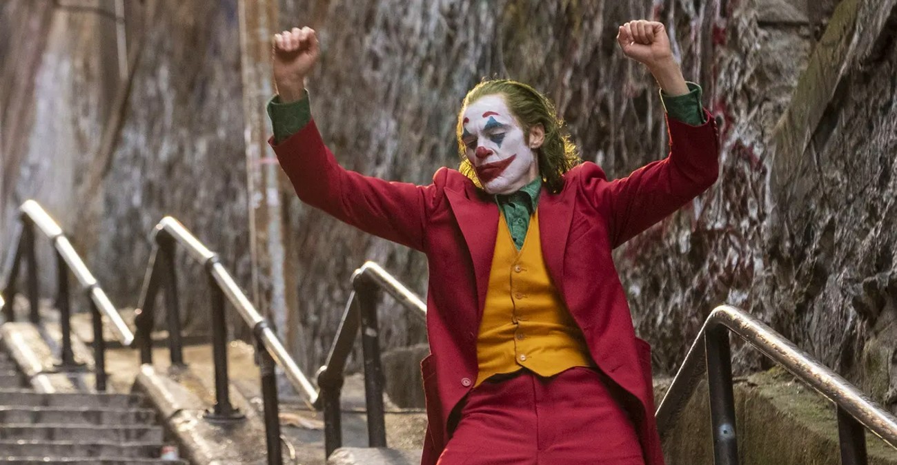 Joker: Folie à Deux - Δείτε την πρώτη φωτογραφία του Joaquin Phoenix από τα γυρίσματα του sequel