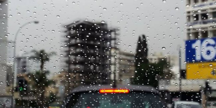 Χαμηλό βαρομετρικό επηρεάζει την Κύπρο με βροχές και καταιγίδες - Δείτε την εξέλιξη του καιρού 