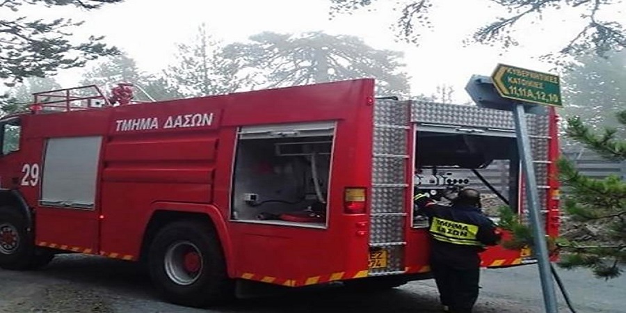 ΚΥΠΡΟΣ: Παραχωρήθηκαν εννέα πυροσβεστικά οχήματα σε ορεινές κοινότητες