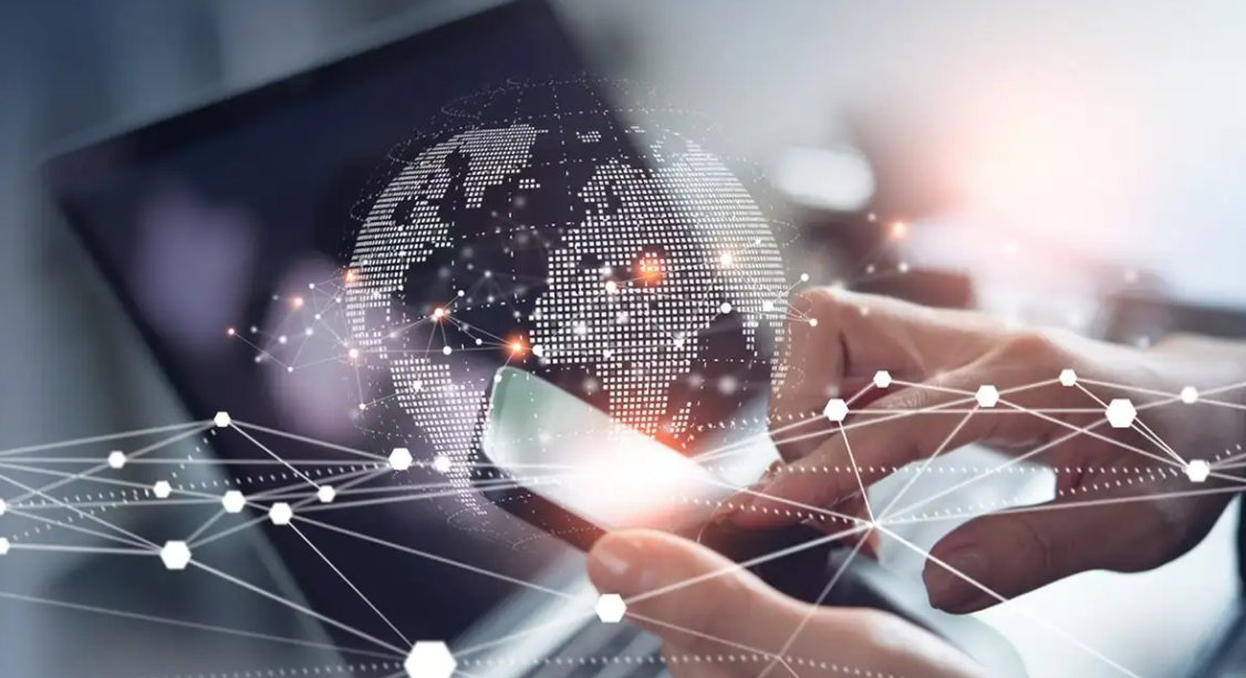 Σε «αναστάτωση» χιλιάδες άτομα: Μπλόκο σε πορνογραφικές πλατφόρμες και νέοι ηλικιακοί περιορισμοί στην Αυστραλία